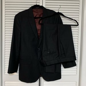 Men Express Suit Black 42R Pants 33/30 with extra fabric to adjust length